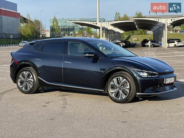Синий Киа EV6, объемом двигателя 0 л и пробегом 40 тыс. км за 28450 $, фото 6 на Automoto.ua