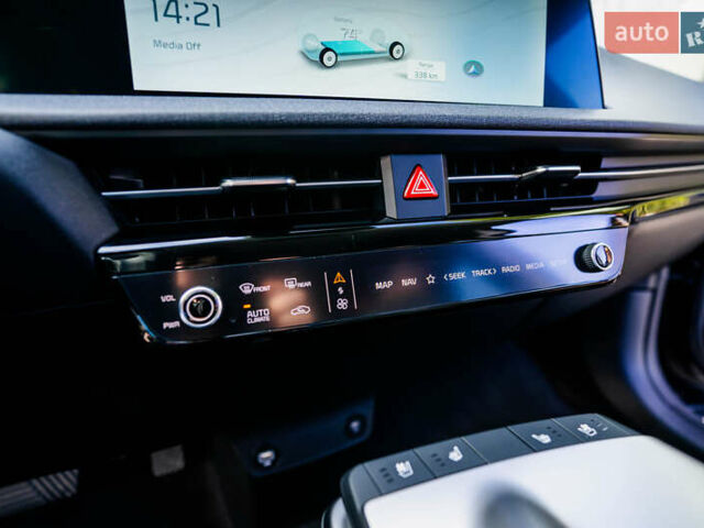 Синий Киа EV6, объемом двигателя 0 л и пробегом 1 тыс. км за 40000 $, фото 41 на Automoto.ua