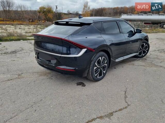 Синий Киа EV6, объемом двигателя 0 л и пробегом 55 тыс. км за 24700 $, фото 9 на Automoto.ua