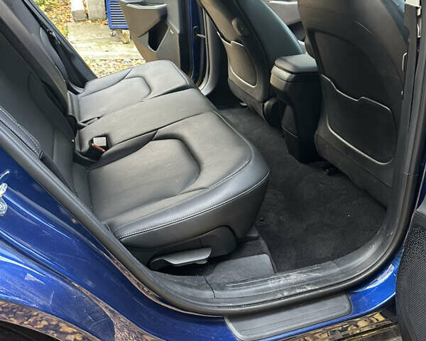 Синий Киа EV6, объемом двигателя 0 л и пробегом 27 тыс. км за 23800 $, фото 19 на Automoto.ua