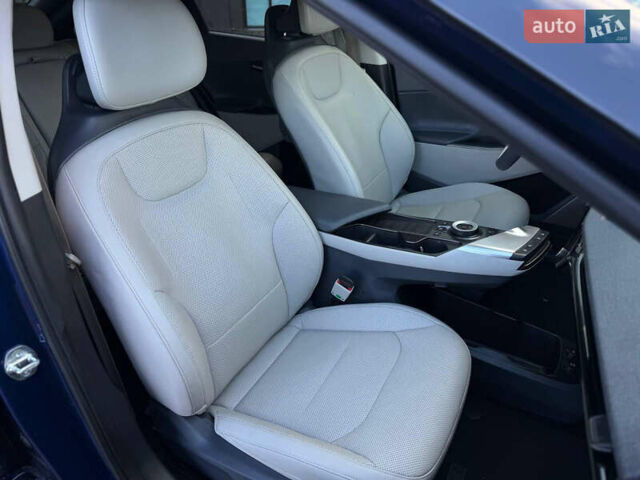 Синий Киа EV6, объемом двигателя 0 л и пробегом 35 тыс. км за 26500 $, фото 11 на Automoto.ua