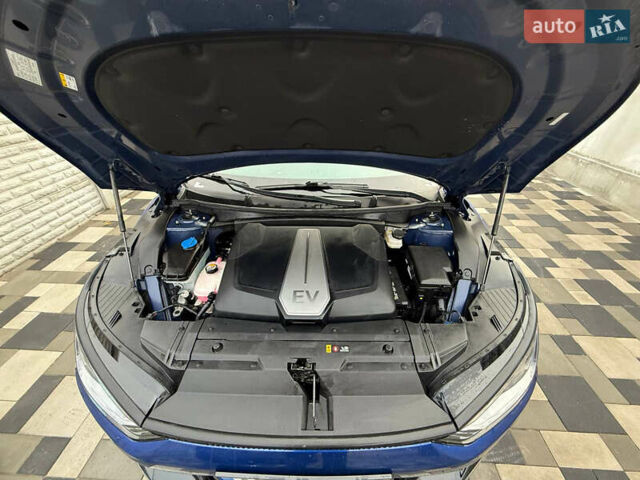 Синій Кіа EV6, об'ємом двигуна 0 л та пробігом 55 тис. км за 24900 $, фото 21 на Automoto.ua