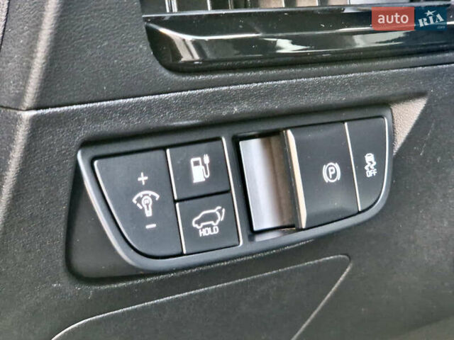 Синий Киа EV6, объемом двигателя 0 л и пробегом 243 тыс. км за 20700 $, фото 27 на Automoto.ua