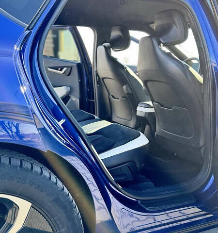 Синий Киа EV6, объемом двигателя 0 л и пробегом 39 тыс. км за 32000 $, фото 1 на Automoto.ua