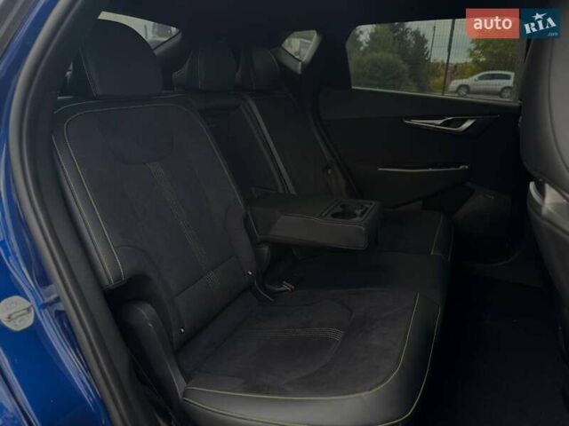 Синий Киа EV6, объемом двигателя 0 л и пробегом 1 тыс. км за 33500 $, фото 26 на Automoto.ua