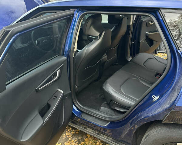 Синий Киа EV6, объемом двигателя 0 л и пробегом 27 тыс. км за 23800 $, фото 15 на Automoto.ua