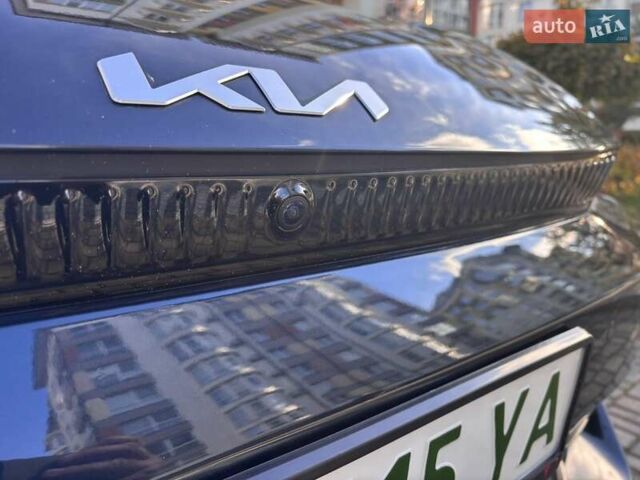 Кіа EV6 2023 у Івано-Франківську на Automoto.ua Синій Кіа EV6, об'ємом двигуна 0 л та пробігом 37 тис. км за 26300 $, фото 24 на Automoto.ua