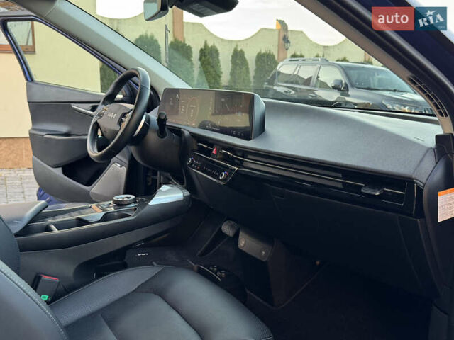 Синий Киа EV6, объемом двигателя 0 л и пробегом 243 тыс. км за 19999 $, фото 50 на Automoto.ua