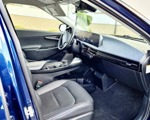 Синий Киа EV6, объемом двигателя 0 л и пробегом 243 тыс. км за 20700 $, фото 15 на Automoto.ua