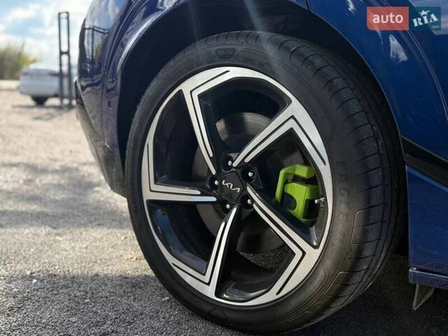 Синий Киа EV6, объемом двигателя 0 л и пробегом 1 тыс. км за 33500 $, фото 8 на Automoto.ua