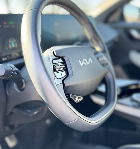Синий Киа EV6, объемом двигателя 0 л и пробегом 39 тыс. км за 32000 $, фото 35 на Automoto.ua
