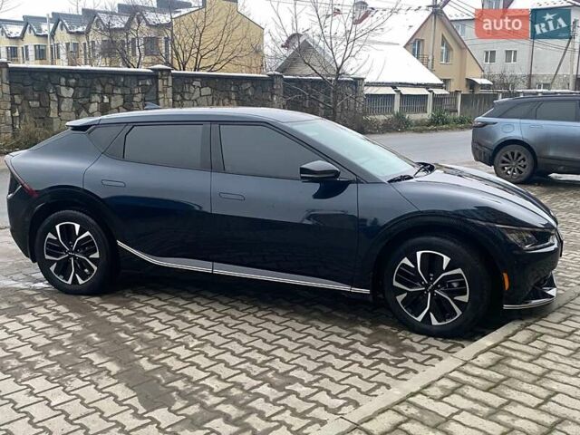 Синій Кіа EV6, об'ємом двигуна 0 л та пробігом 20 тис. км за 25600 $, фото 4 на Automoto.ua