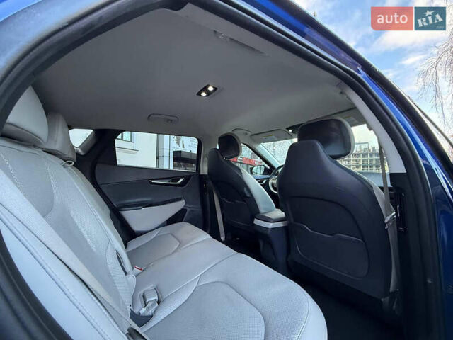 Синий Киа EV6, объемом двигателя 0 л и пробегом 35 тыс. км за 26500 $, фото 9 на Automoto.ua