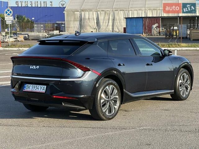 Синий Киа EV6, объемом двигателя 0 л и пробегом 40 тыс. км за 28450 $, фото 10 на Automoto.ua