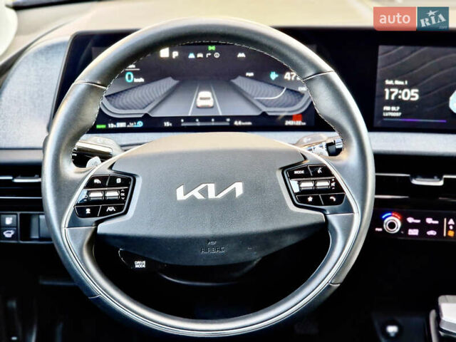 Синий Киа EV6, объемом двигателя 0 л и пробегом 243 тыс. км за 20700 $, фото 20 на Automoto.ua