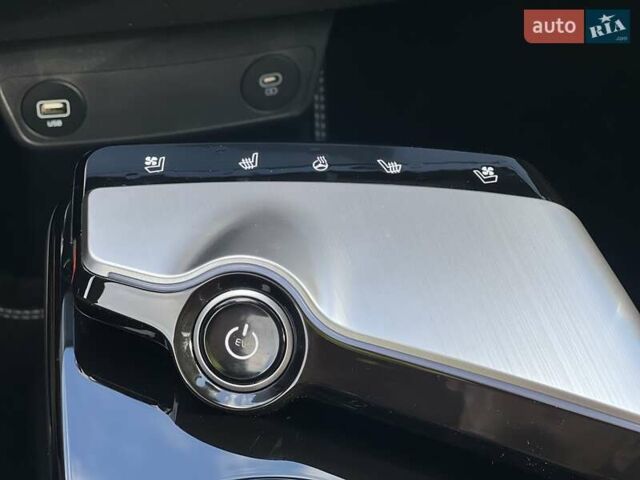 Синий Киа EV6, объемом двигателя 0 л и пробегом 40 тыс. км за 28450 $, фото 55 на Automoto.ua