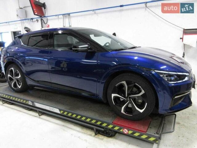 Синий Киа EV6, объемом двигателя 0 л и пробегом 30 тыс. км за 25900 $, фото 24 на Automoto.ua