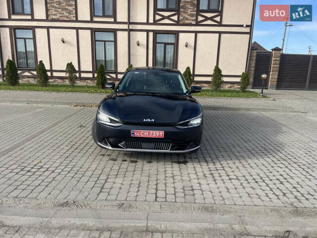 Синий Киа EV6, объемом двигателя 0 л и пробегом 103 тыс. км за 21900 $, фото 5 на Automoto.ua