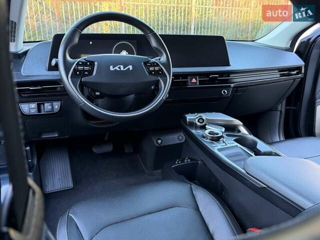 Синій Кіа EV6, об'ємом двигуна 0 л та пробігом 100 тис. км за 22700 $, фото 111 на Automoto.ua