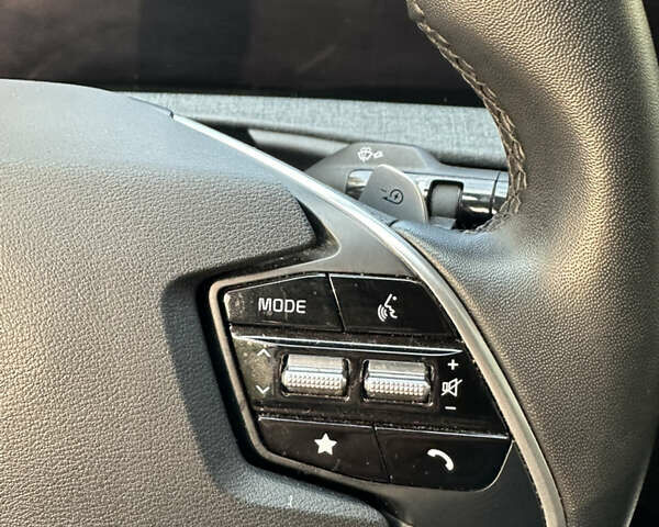 Синий Киа EV6, объемом двигателя 0 л и пробегом 27 тыс. км за 23800 $, фото 26 на Automoto.ua