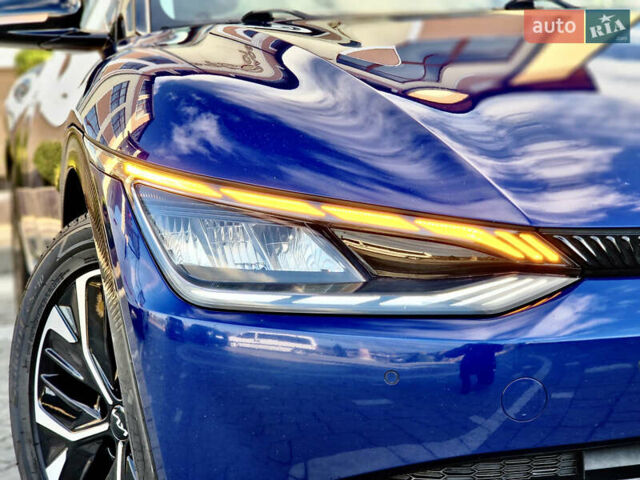 Синий Киа EV6, объемом двигателя 0 л и пробегом 243 тыс. км за 20700 $, фото 56 на Automoto.ua