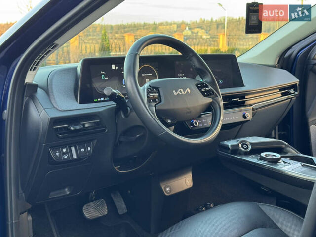 Синий Киа EV6, объемом двигателя 0 л и пробегом 243 тыс. км за 19999 $, фото 27 на Automoto.ua
