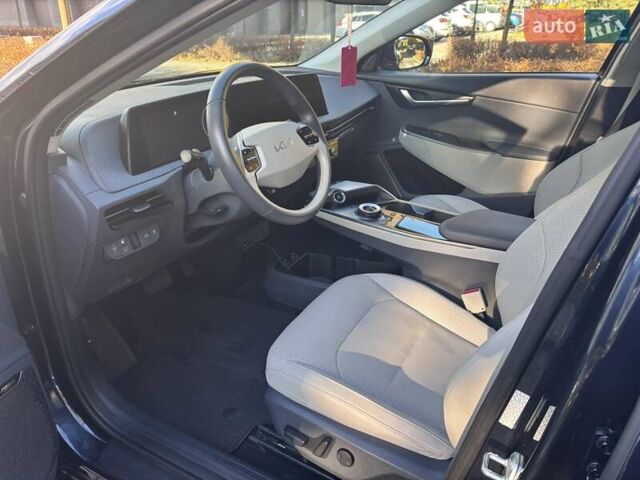 Кіа EV6 2023 у Івано-Франківську на Automoto.ua Синій Кіа EV6, об'ємом двигуна 0 л та пробігом 37 тис. км за 26300 $, фото 14 на Automoto.ua