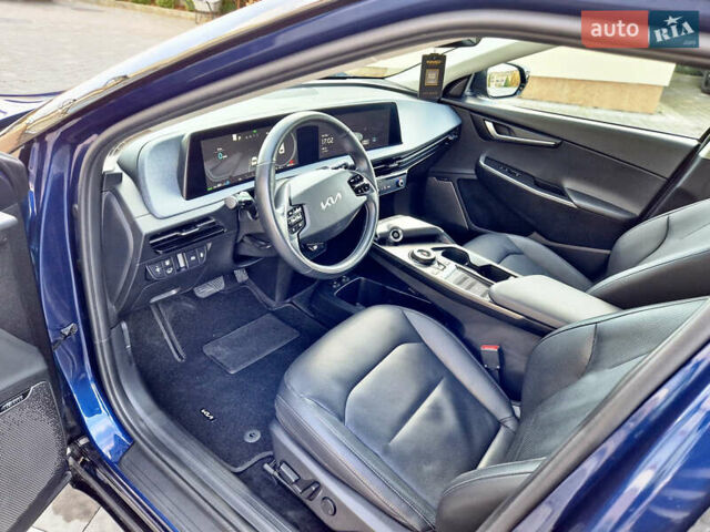 Синий Киа EV6, объемом двигателя 0 л и пробегом 243 тыс. км за 20700 $, фото 14 на Automoto.ua