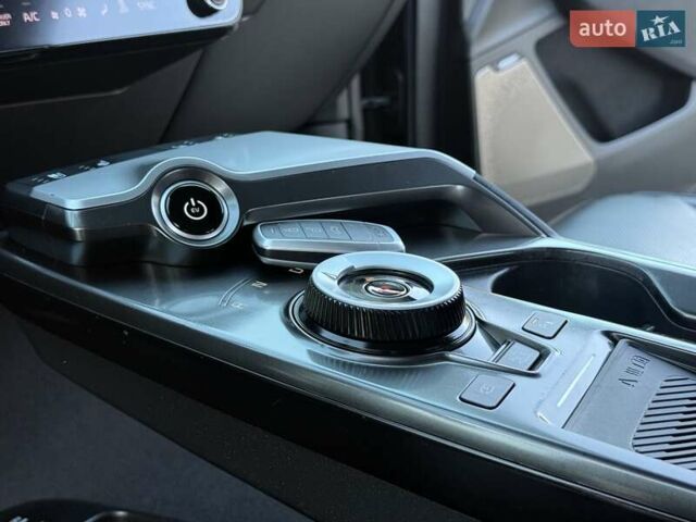 Синій Кіа EV6, об'ємом двигуна 0 л та пробігом 100 тис. км за 22700 $, фото 105 на Automoto.ua