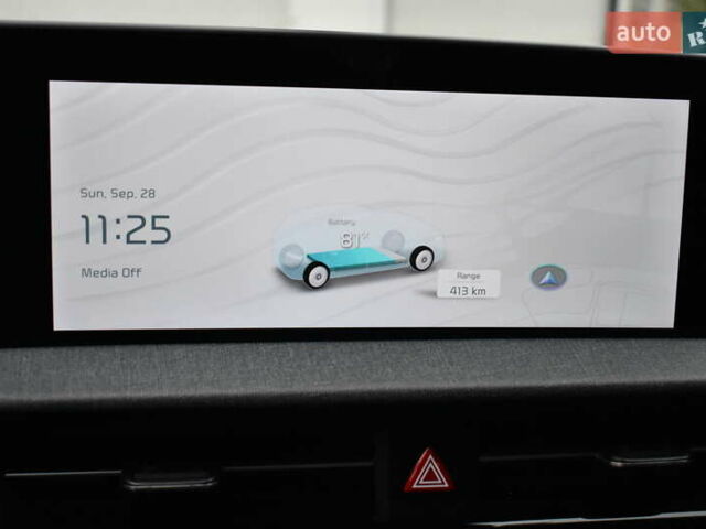 Синий Киа EV6, объемом двигателя 0 л и пробегом 74 тыс. км за 23000 $, фото 10 на Automoto.ua