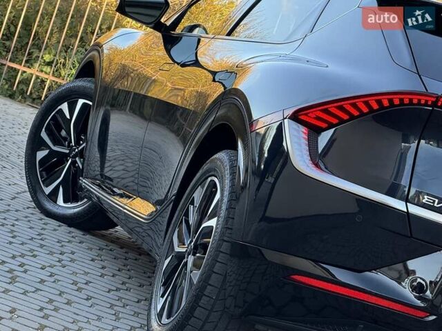 Синій Кіа EV6, об'ємом двигуна 0 л та пробігом 100 тис. км за 22700 $, фото 58 на Automoto.ua