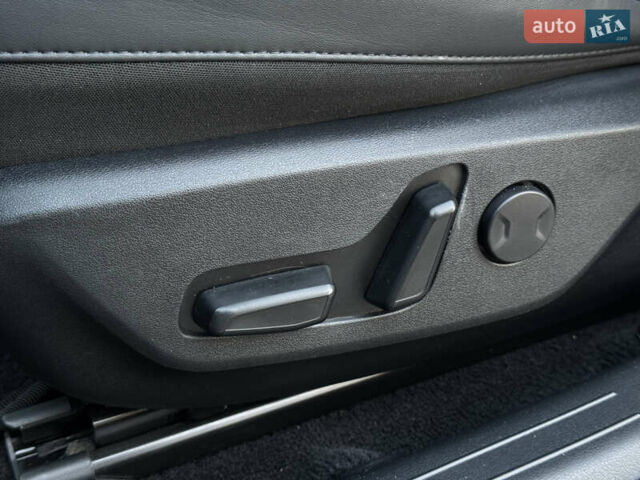 Синий Киа EV6, объемом двигателя 0 л и пробегом 243 тыс. км за 19999 $, фото 29 на Automoto.ua