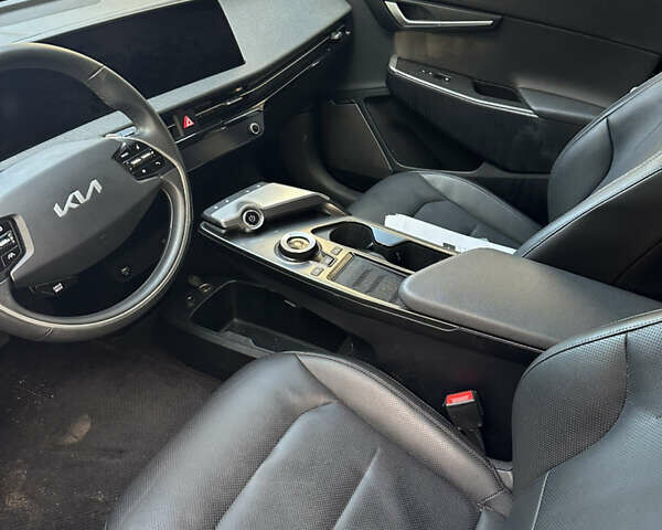 Синий Киа EV6, объемом двигателя 0 л и пробегом 27 тыс. км за 23800 $, фото 22 на Automoto.ua