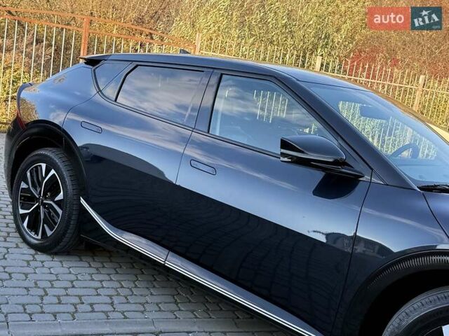 Синій Кіа EV6, об'ємом двигуна 0 л та пробігом 100 тис. км за 22700 $, фото 15 на Automoto.ua