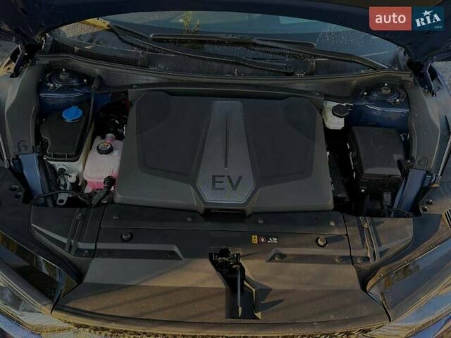 Синий Киа EV6, объемом двигателя 0 л и пробегом 1 тыс. км за 33500 $, фото 9 на Automoto.ua
