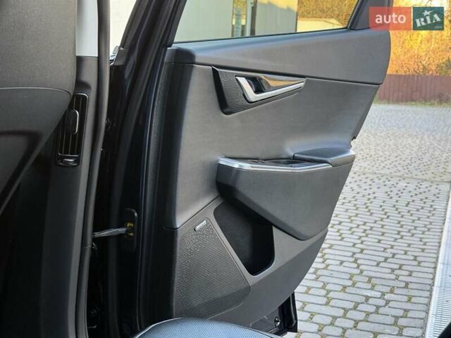 Синій Кіа EV6, об'ємом двигуна 0 л та пробігом 100 тис. км за 22700 $, фото 69 на Automoto.ua