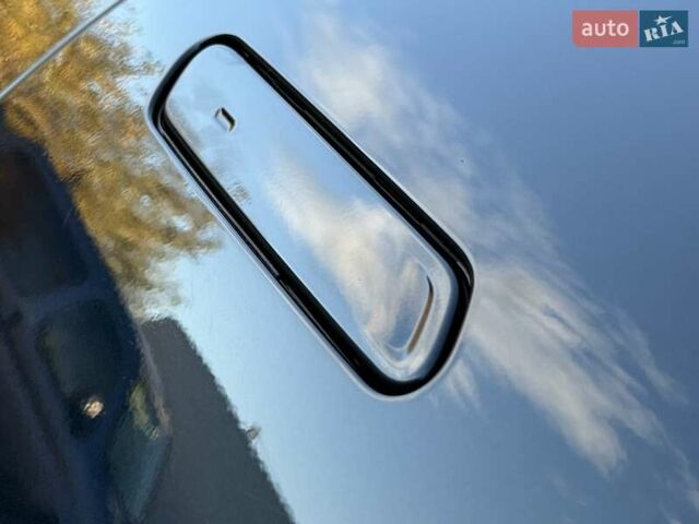 Синій Кіа EV6, об'ємом двигуна 0 л та пробігом 100 тис. км за 22700 $, фото 17 на Automoto.ua