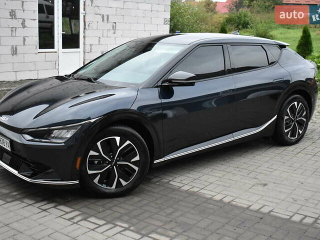 Синий Киа EV6, объемом двигателя 0 л и пробегом 74 тыс. км за 23000 $, фото 1 на Automoto.ua