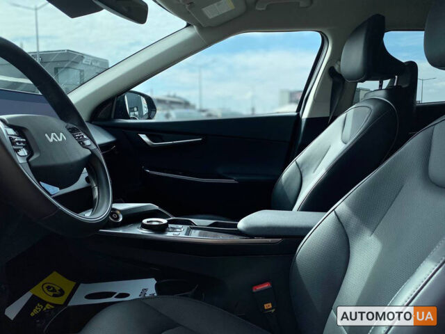 Синий Киа EV6, объемом двигателя 77 л и пробегом 20 тыс. км за 35000 $, фото 11 на Automoto.ua