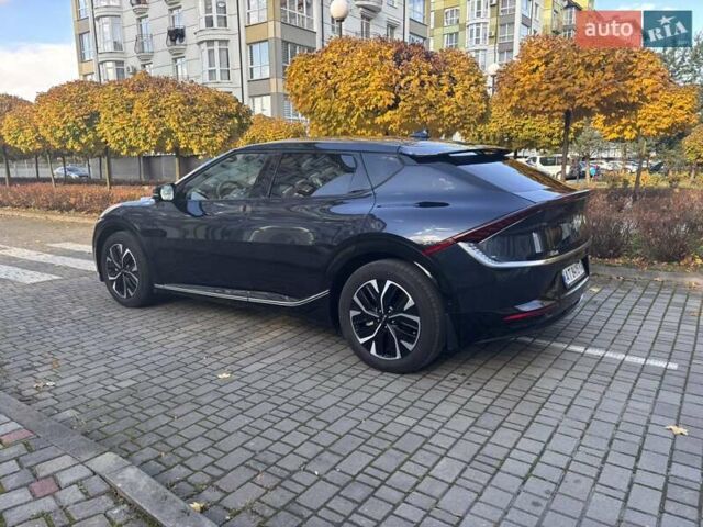 Кіа EV6 2023 у Івано-Франківську на Automoto.ua Синій Кіа EV6, об'ємом двигуна 0 л та пробігом 37 тис. км за 26300 $, фото 4 на Automoto.ua