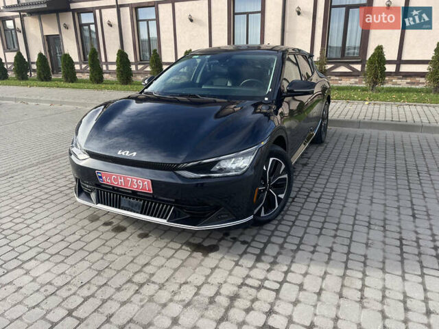 Синий Киа EV6, объемом двигателя 0 л и пробегом 103 тыс. км за 21900 $, фото 3 на Automoto.ua
