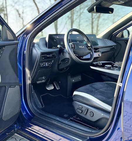 Синий Киа EV6, объемом двигателя 0 л и пробегом 39 тыс. км за 32000 $, фото 21 на Automoto.ua