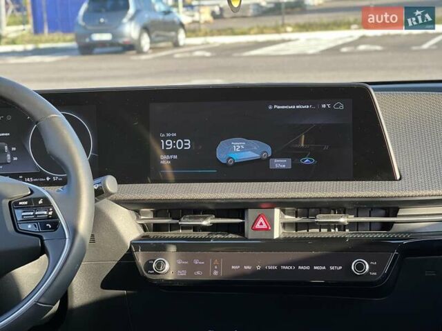 Синий Киа EV6, объемом двигателя 0 л и пробегом 40 тыс. км за 28450 $, фото 32 на Automoto.ua