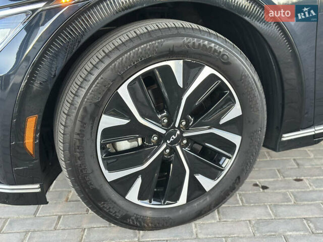 Синий Киа EV6, объемом двигателя 0 л и пробегом 53 тыс. км за 24999 $, фото 15 на Automoto.ua