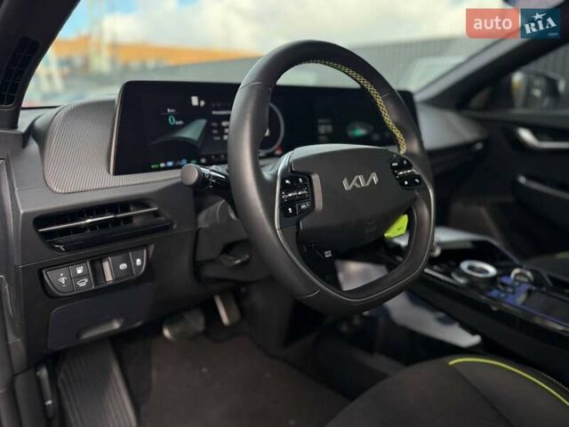 Синий Киа EV6, объемом двигателя 0 л и пробегом 1 тыс. км за 33500 $, фото 15 на Automoto.ua
