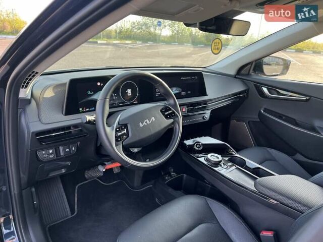 Синий Киа EV6, объемом двигателя 0 л и пробегом 40 тыс. км за 28450 $, фото 25 на Automoto.ua