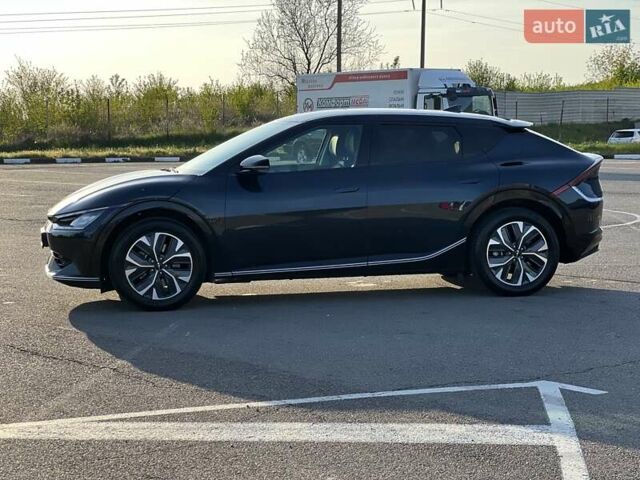 Синій Кіа EV6, об'ємом двигуна 0 л та пробігом 30 тис. км за 31850 $, фото 14 на Automoto.ua