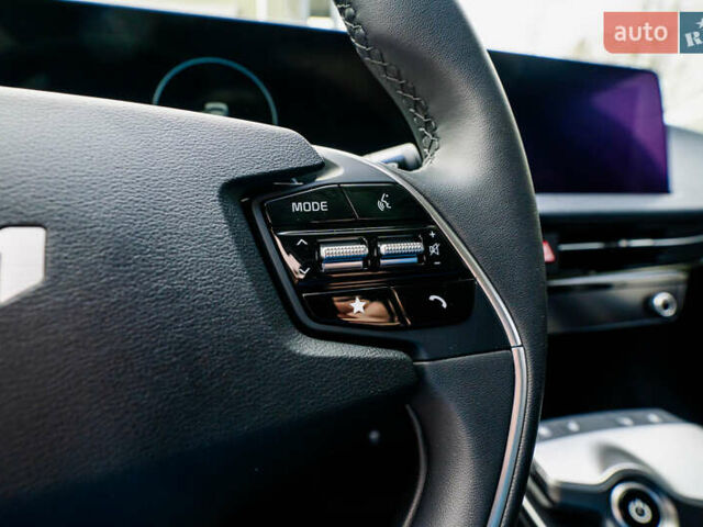 Синий Киа EV6, объемом двигателя 0 л и пробегом 1 тыс. км за 40000 $, фото 13 на Automoto.ua