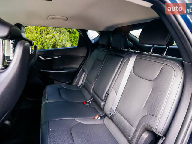 Синий Киа EV6, объемом двигателя 0 л и пробегом 1 тыс. км за 40000 $, фото 23 на Automoto.ua