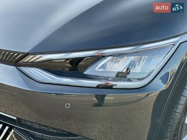 Синій Кіа EV6, об'ємом двигуна 0 л та пробігом 30 тис. км за 31850 $, фото 16 на Automoto.ua